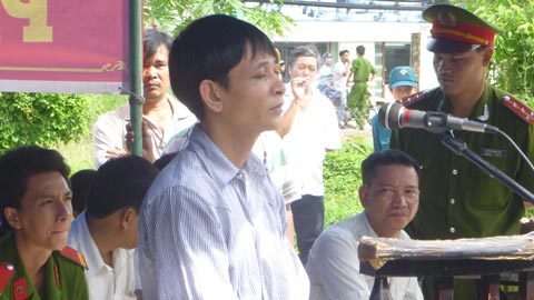 Giang hồ đất cảng giết người để truy tìm mẹ vợ