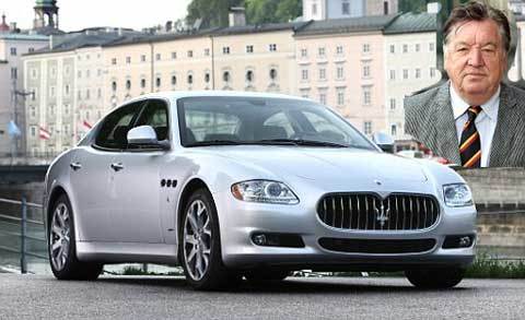 Xin tặng cảnh sát giao thông ôtô xịn để thoát tội