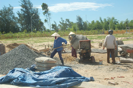 Cơn 'sốt' mua đất nông nghiệp làm nhà