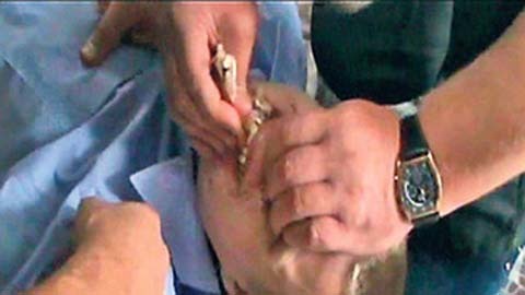 Giám đốc nuốt tiền hối lộ để phi tang