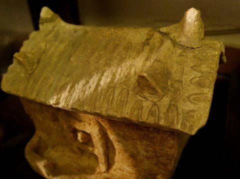 Thú chơi lạ của đại gia đồ cổ