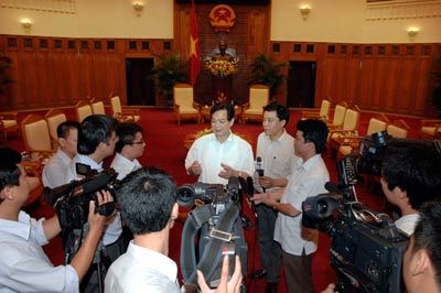 Thủ tướng: Không được chủ quan với lạm phát