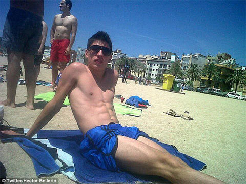 Arsenal trả đũa Barca