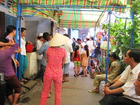 Nhóm đồng tính nữ giết người dã man