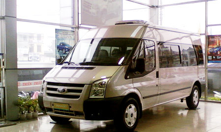 Đặc cách thuế cho Ford và sự mủi lòng của các Bộ