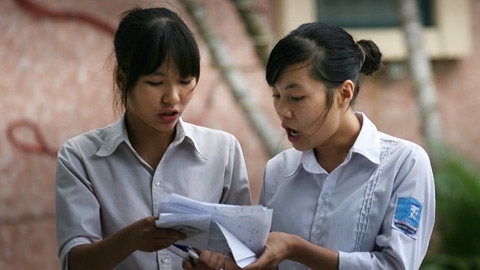 Xem gợi ý giải đề thi môn Toán