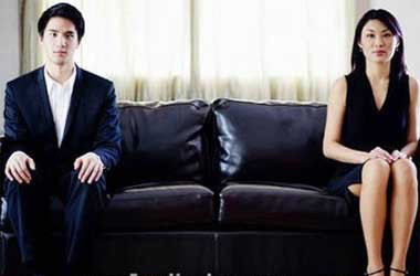 Điệp khúc: 30 rồi đấy lấy chồng đi con!