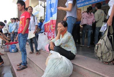 Lặn lội thân cò chốn kinh kỳ