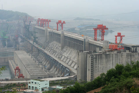 Những bài học nhãn tiền từ đập Tam Hiệp