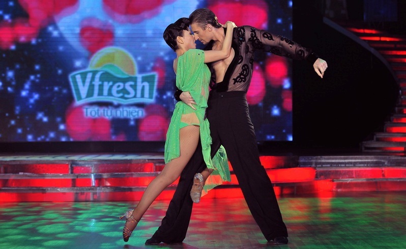 Nữ hoàng khiêu vũ Thu Minh yêu thầy của mình?