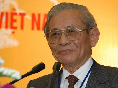 Nước lớn không có quyền áp đặt nước nhỏ