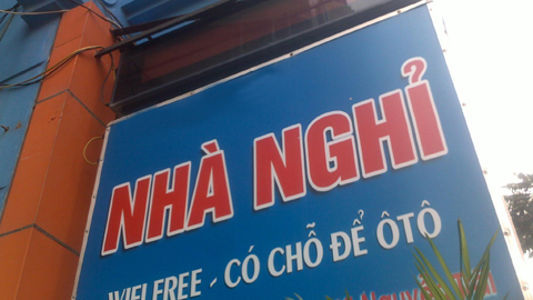 Thi vào cuối tuần, nhà nghỉ hét giá 10 lần