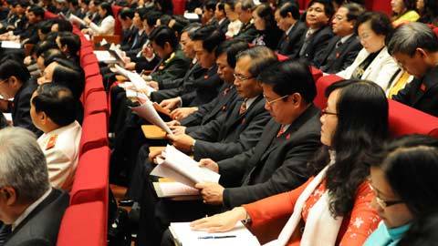 Chọn nhân sự hợp lý nhất trong điều kiện cho phép