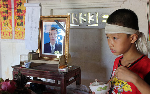“Tai nạn đã cướp mất bố em rồi”