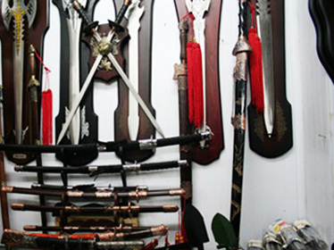 Mục sở thị hàng 'nóng', 'lạnh’ ở Hà Khẩu