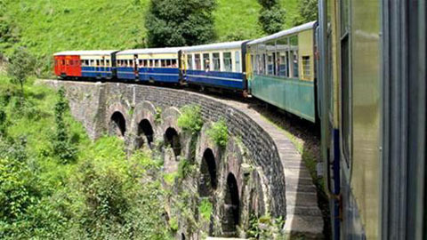 “Leo núi” với đường sắt Ấn Độ