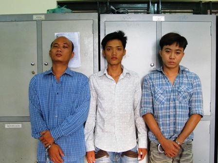 Án mạng vì sàm sỡ gái