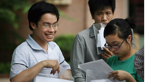 Điểm chuẩn dự kiến vào các trường đại học