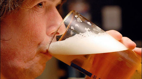 Bệnh trĩ và nguy cơ tái phát trong mùa hè