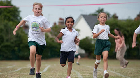‘Mẹ Hoa: Con tôi không phải một điểm số’