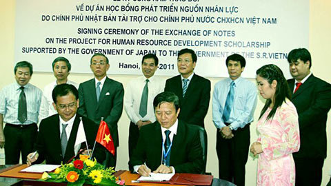 Nhật Bản tài trợ 329 triệu Yên cho giáo dục Việt Nam