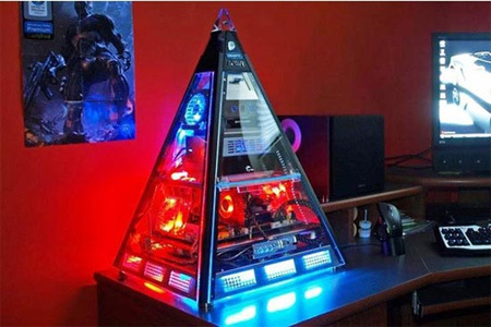 20 bộ máy tính để bàn gây sốc nhất