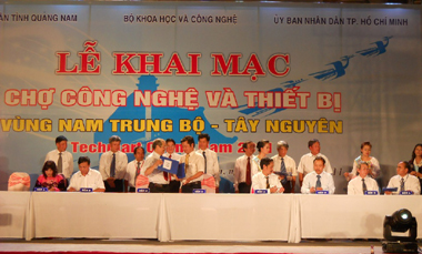 210 đơn vị tham gia Techmart Quảng Nam 2011