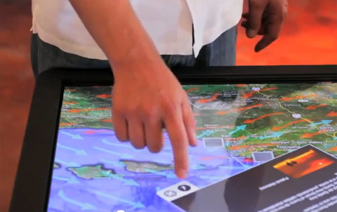 Bàn cảm ứng 55 inch, 16 người dùng cùng lúc