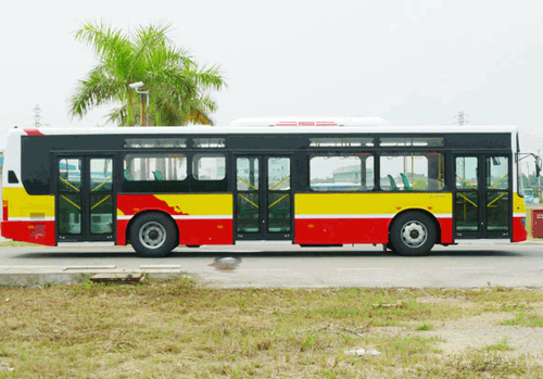 Cả chuyến xe buýt chỉ thu được 15 nghìn!