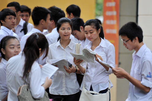 Tỉ lệ tốt nghiệp: Địa phương nào đáng nghi ngờ nhất?