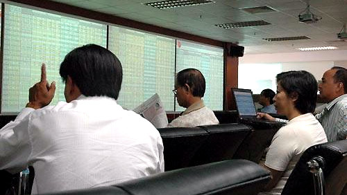 Nhật ký: Khi nào TTCK thở bằng oxy?