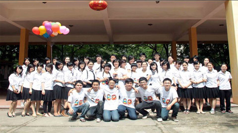 Một lớp có 3 thủ khoa
