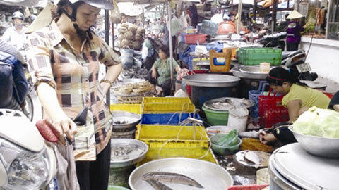 Chóng mặt mỗi ngày ra chợ