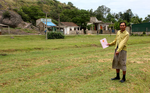 Nắn đường nuốt đất của dân