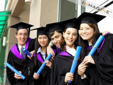Năm huyền thoại về quốc tế hóa