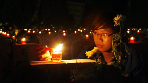 Hà Nội thắp nến tri ân anh hùng liệt sỹ