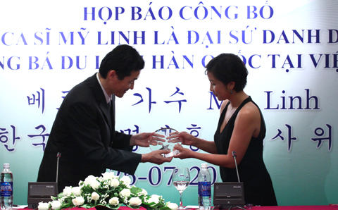 Mỹ Linh làm đại sứ danh dự Hàn Quốc
