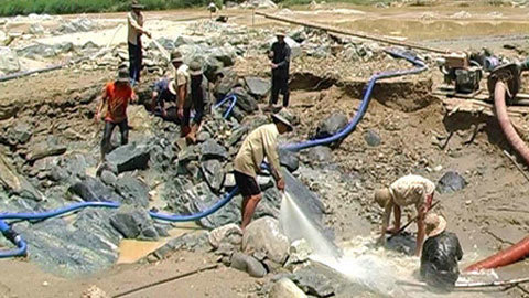 Ám ảnh của những 'đại gia vàng' hết thời