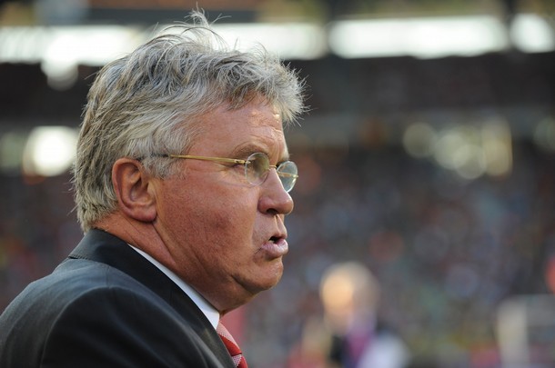 Hiddink dạy khôn Abramovich