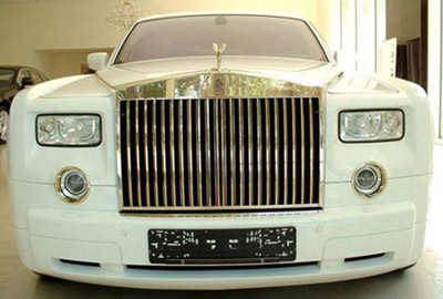 Rolls-Royce Phantom dát vàng giá 8 triệu USD