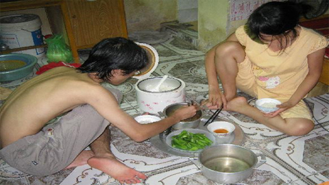 Tình tan vì...cùng xóm trọ