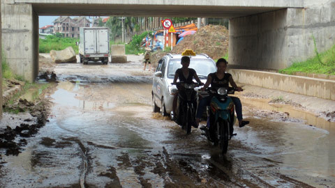 Hầm chui Đại lộ hiện đại nhất VN lại ngập