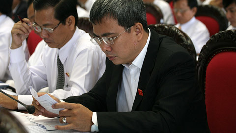 Tránh tình trạng Hiến pháp quy định mà chưa có luật