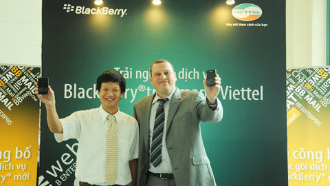 Viettel cung cấp dịch vụ BlackBerry cho thuê bao trả trước
