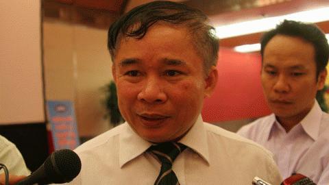 '3 em trên sàn thì 1 em sẽ rớt'