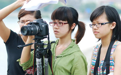 Tình già lay động nữ sinh