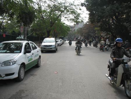 Phạt tối đa 1,4 triệu đồng đối với xe đỗ sai quy định