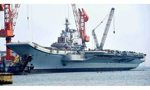 Varyag - số phận con tàu sân bay mồ côi