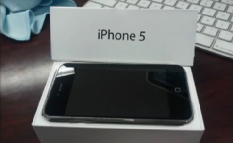 Lộ clip 'đập hộp' iPhone 5?