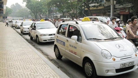 Đưa khách đi đánh bạc, có bị tội đánh bạc?